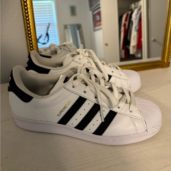 Adidas Superstar Sneakers - Picture 4 of 5